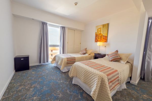 Habitación CUADRUPLE o JUNIOR SUITE