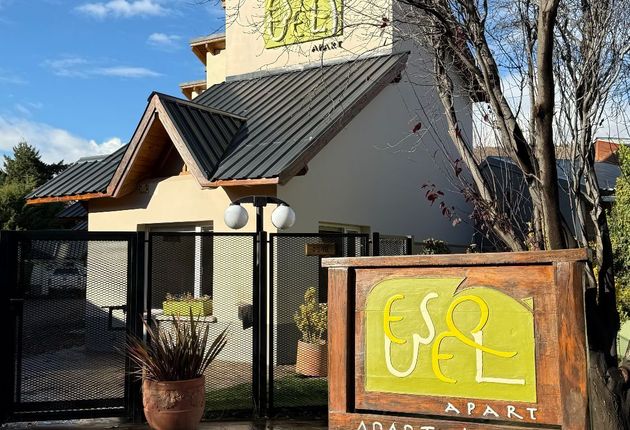 Esquel Apart