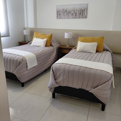 HOMEFULL Apartamentos