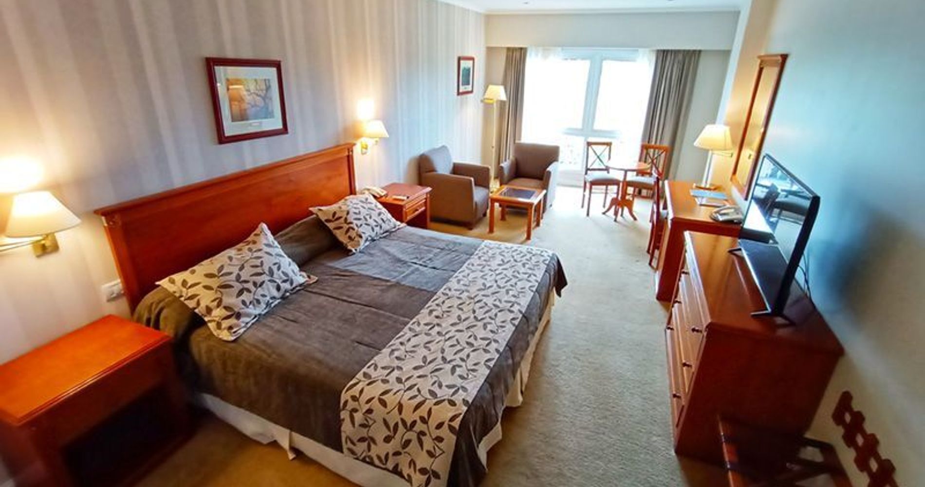 Howard Johnson by Wyndham Rio Ceballos