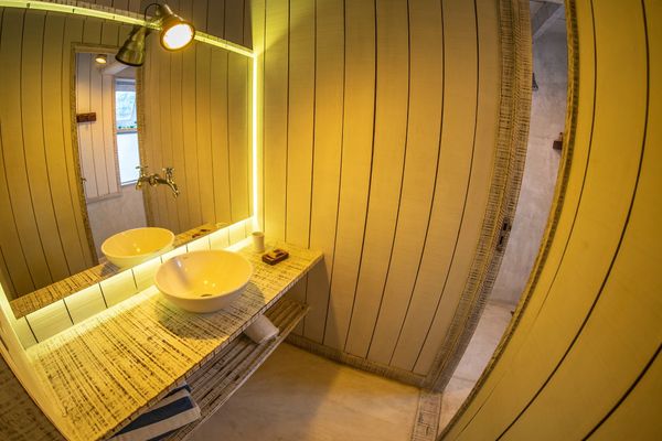 Quarto Triplo Superior (Vista Praça)