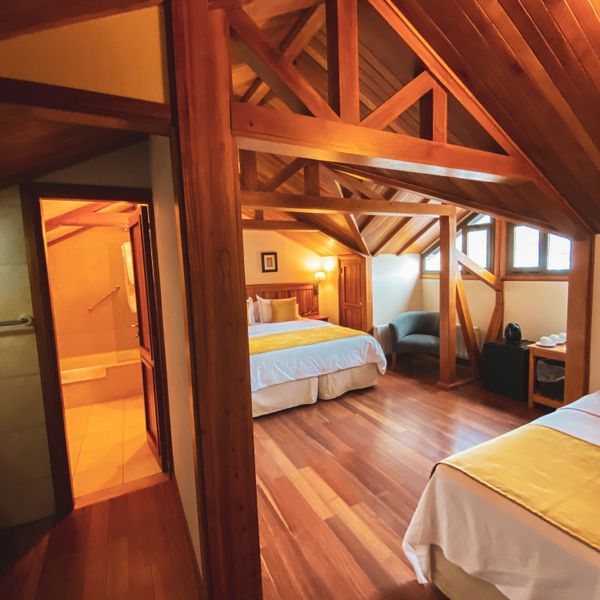 Hosteria Senderos
