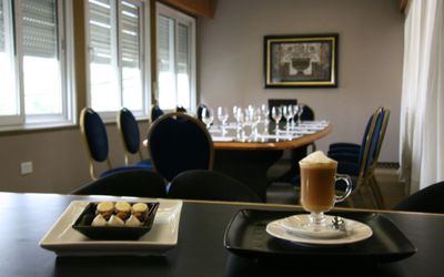 Ariston - Centro de negocios