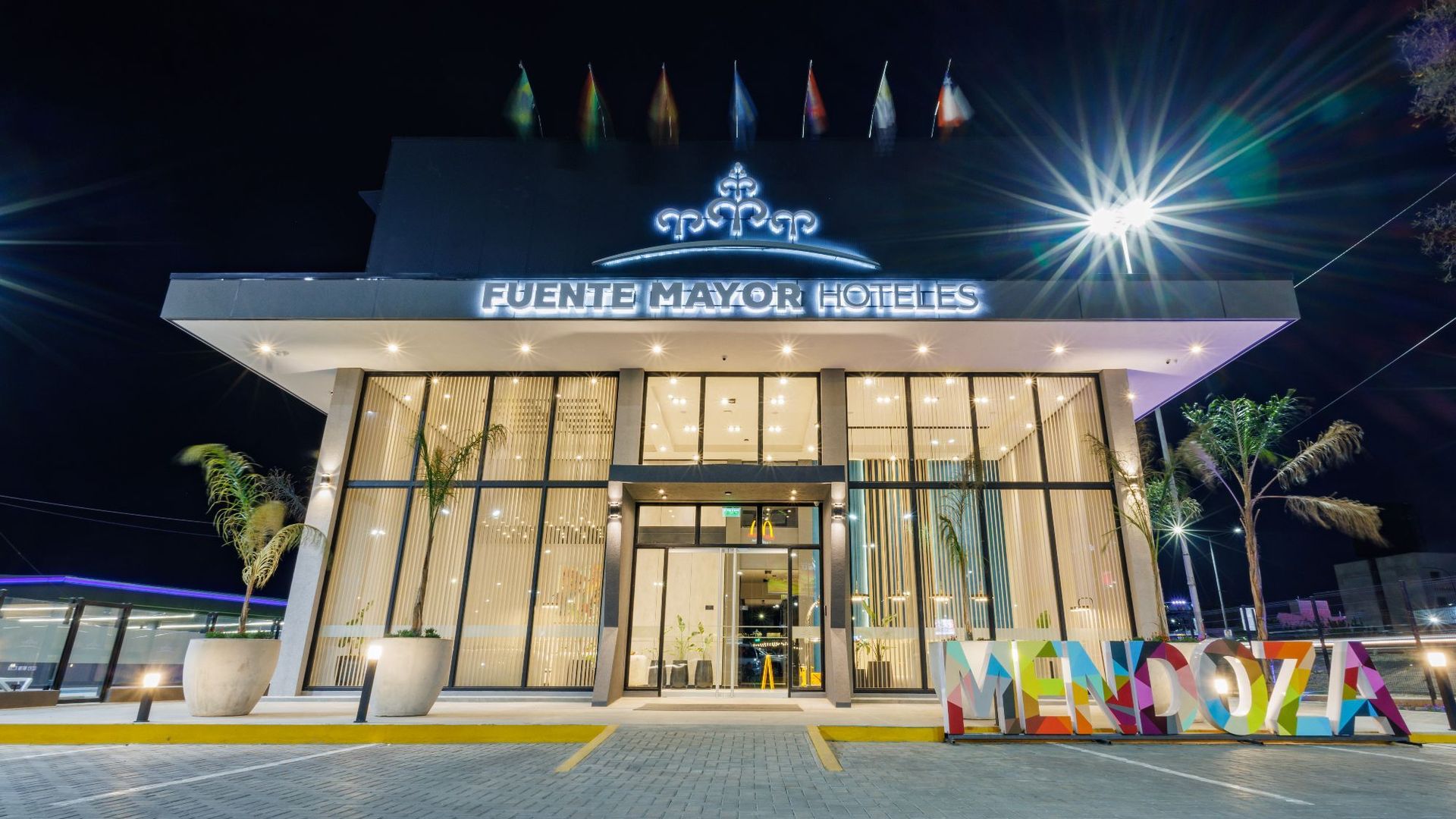 Fuente Mayor Hotel Terminal Mendoza