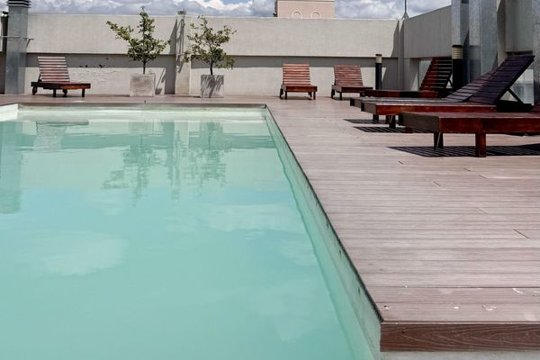 New India Apartment - con amenities, centrico.