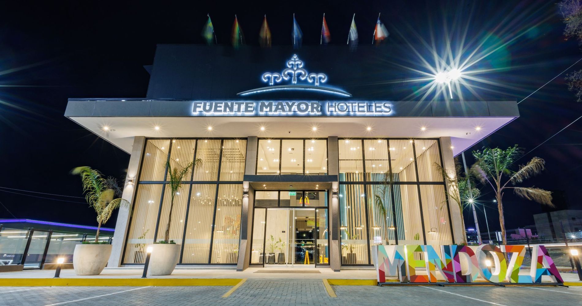 Fuente Mayor Hotel Terminal Mendoza