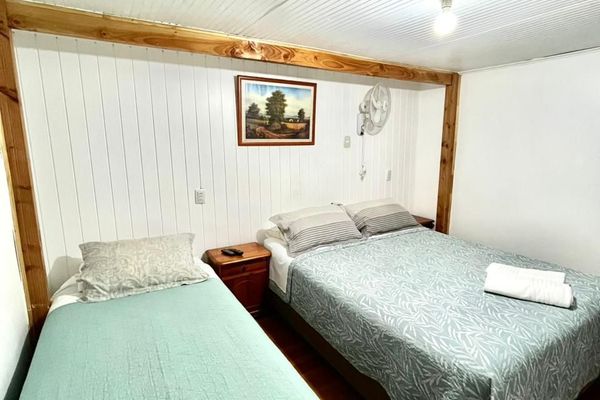 Habitación triple en baño privado