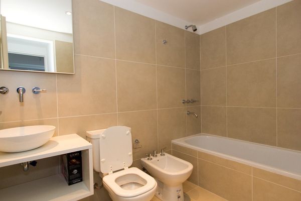 De La Costa 2 ambientes canal