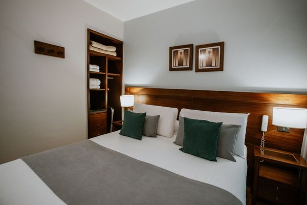 Habitación  Contra Frente