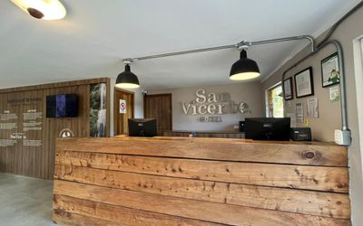 ECOTERMALESCENTROTURISTICOSANVICENTE - Recepción hasta las 10:00 PM