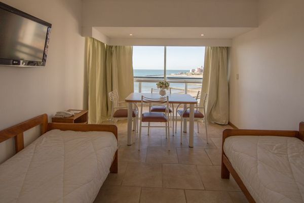Departamento de 2 ambientes standard con vista al mar