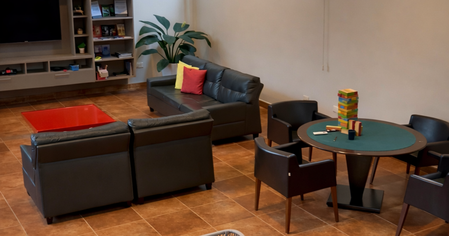 Arami Hotel & Lodge