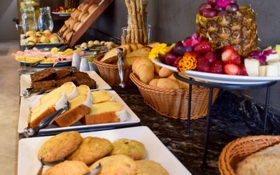 TotemHotel - 
                                    Desayuno                                