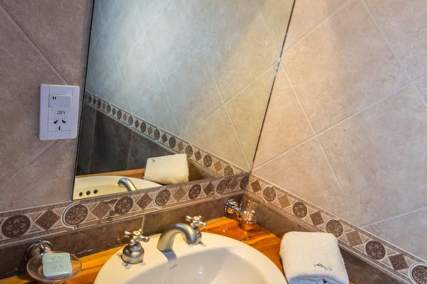 Habitación Superior con vistas al lago (LACAR)