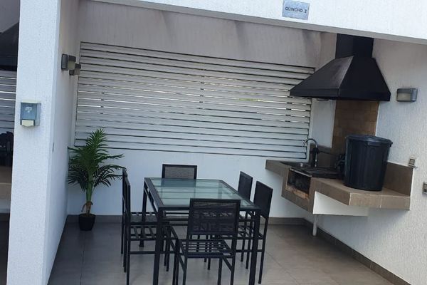 DEPARTAMENTO DOBLE  VISTA AL MAR EN OBISPO LABBE 1268 