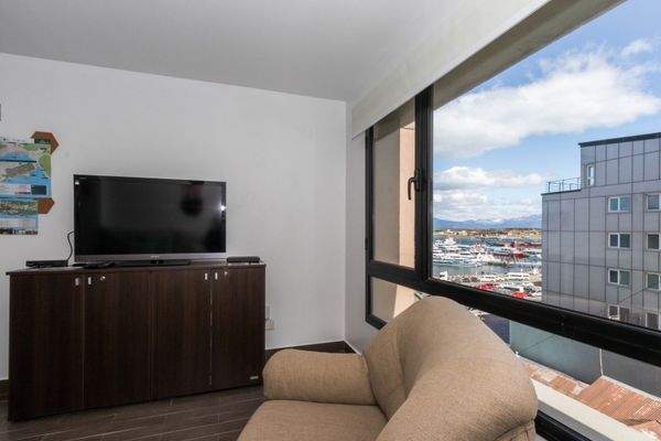 Rivadavia 3J (Rivadavia 38)