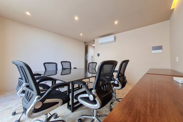 Kaab estudio by the beach