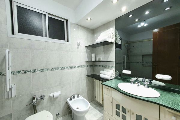 4B Comfortable King - Master