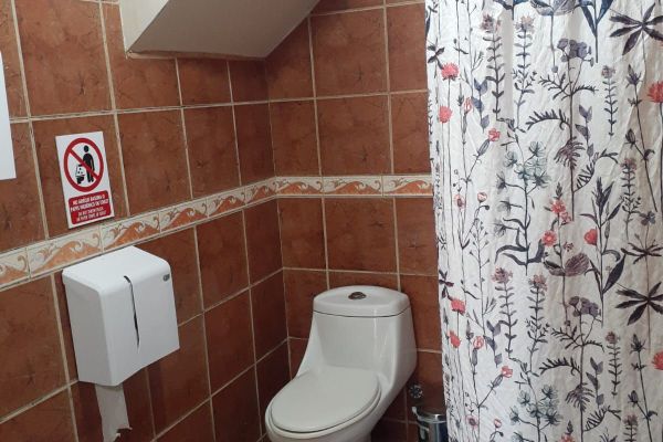 Habitación Individual con baño privado exterior