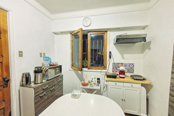 Habitación Individual Económica con Baño Compartido