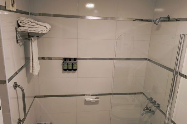 MIRAFLORES - Suite Junior con 2 camas matrimoniales