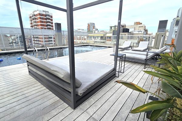 Depto monoambiente sobre calle Quesada, Belgrano.