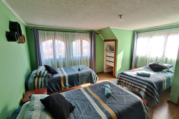 Habitación Triple con baño compartido