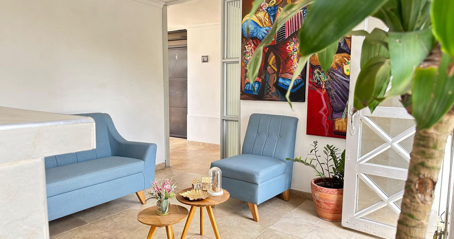 Las Piloneras Apartahotel