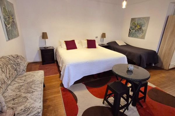 Habitación Doble o Triple con balcón y baño privado externo