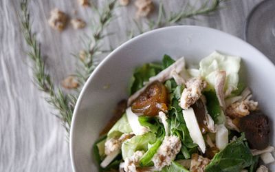 Miraflores - 
                                    Media pensión                                