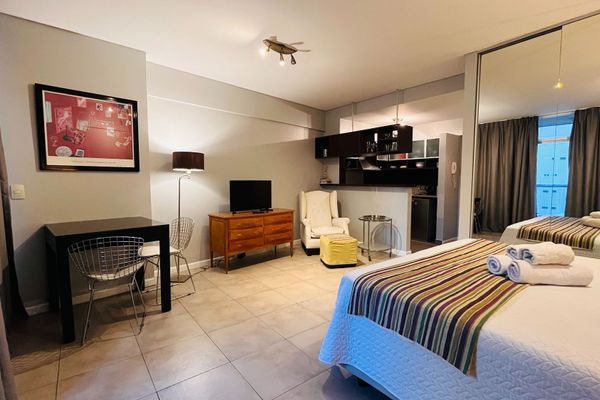 Monoambiente con piscina y gym en Palermo [Sta Fe 3]