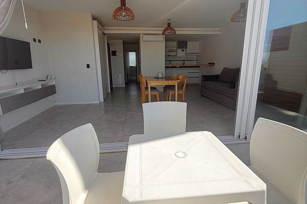 Apart 2 ambientes Comfort con vista al mar