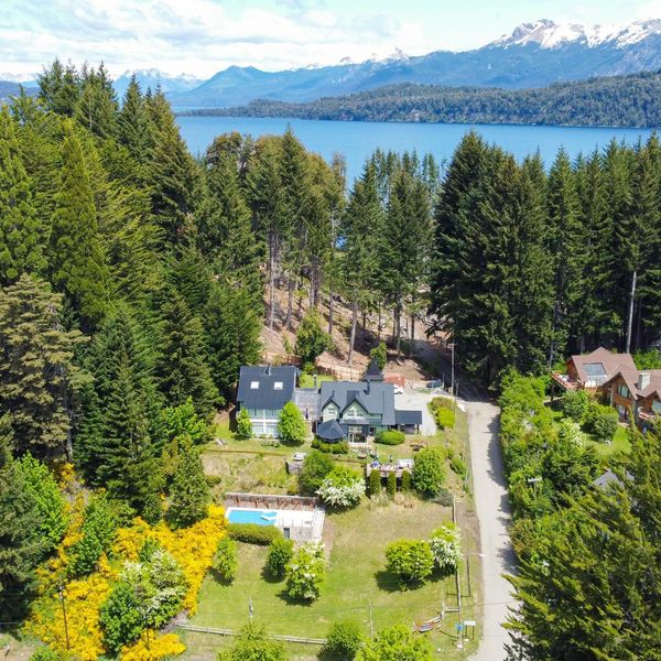 Hostería Verde Morada