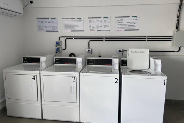 Encantador monoambiente con piscina a 1 cuadra del Hospital Italiano [Rawson]