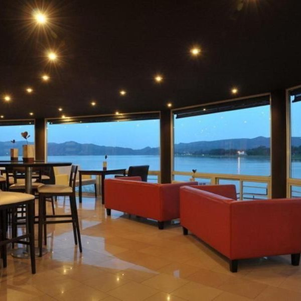 Lake Buenavista Apart & Suites