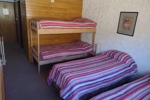 Habitación Cuádruple Mat o Twin con vista a los Cerros