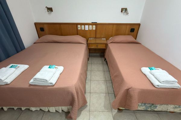 Habitación Matrimonial + Single