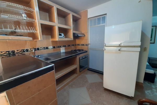 APARTAESTUDIO CON AIRE