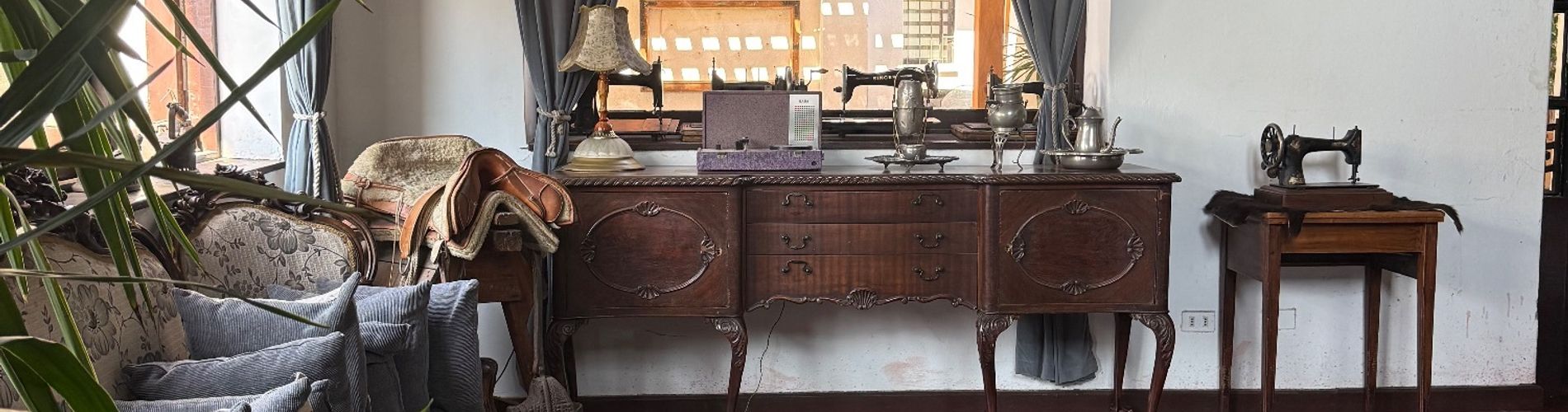 Hoy Es Almendral Hotel