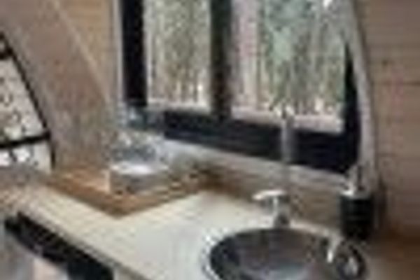 Cabaña bosque tiny un ambiente