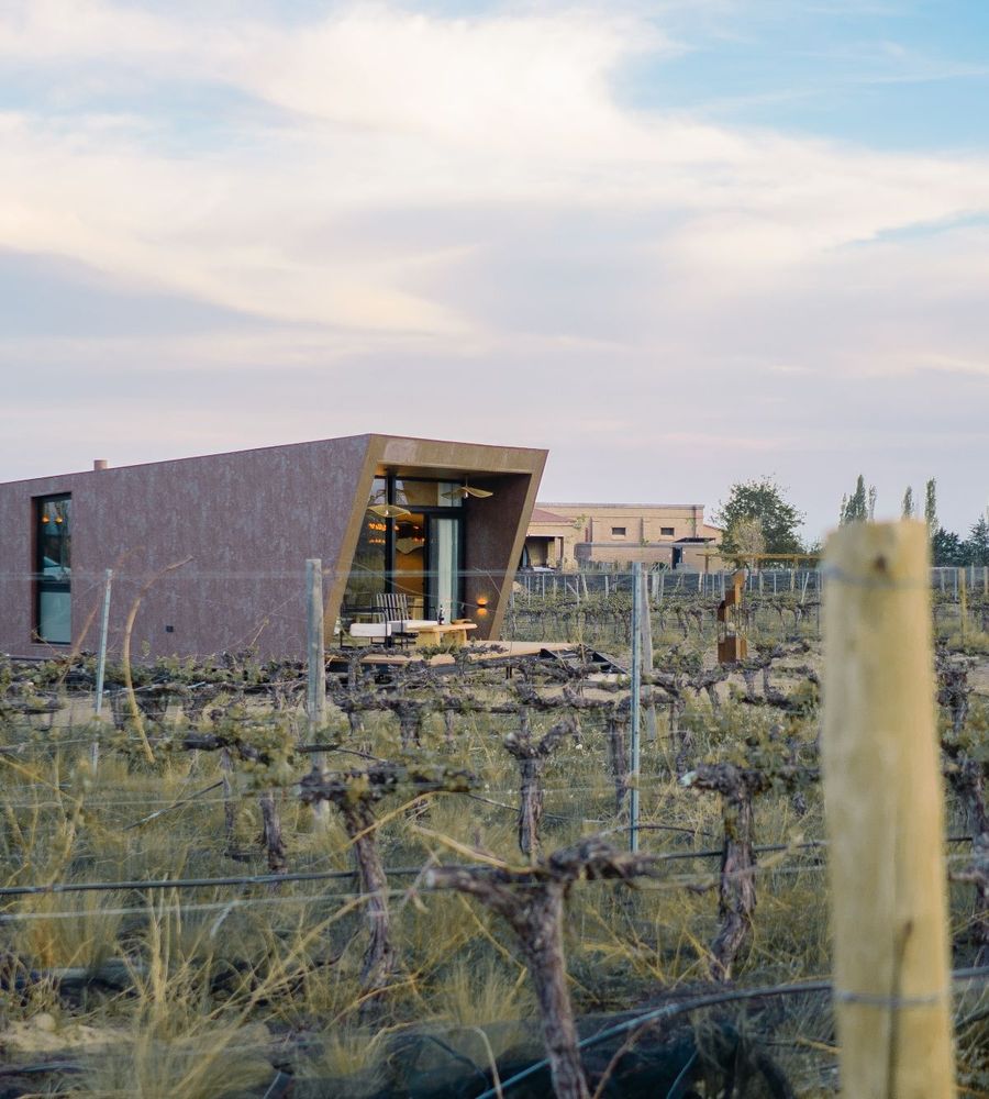 Andeluna Winery Lodge